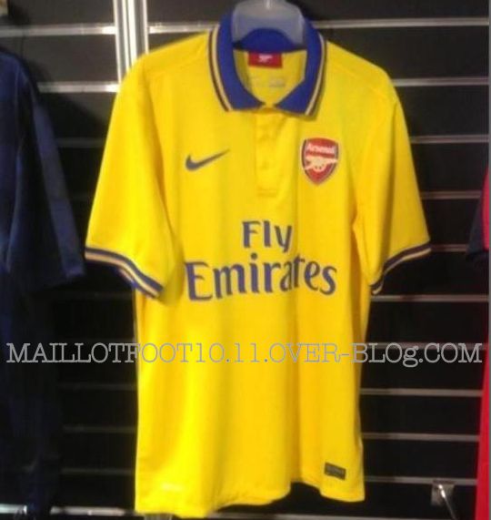 arsenal-maillot-exterieur-2013-2014.jpg